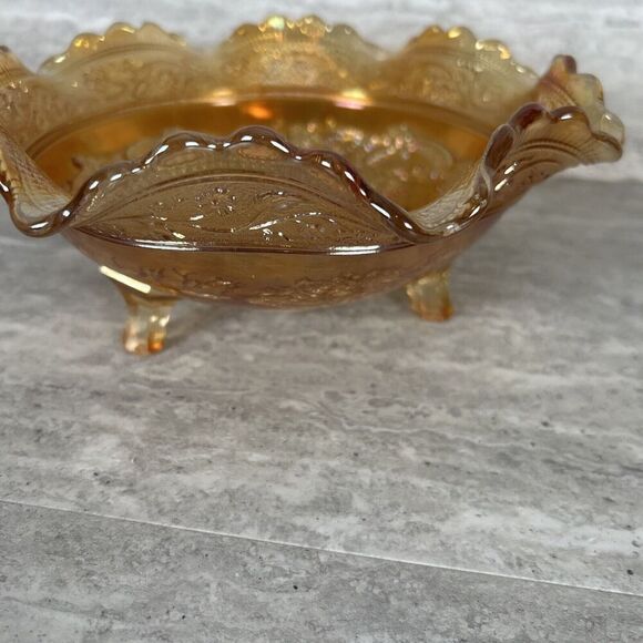 Imperial Art Glass Marigold Carnival‎ 8" Round Bowl with Dutch Windmill Scene - Picture 11 of 14